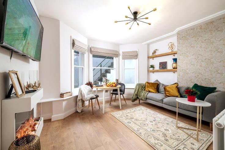 1 quarto mobiliado em apartamentos em Comeragh Road 1286409P, London Borough of Hammersmith and Fulham, London, foto 1 1 quarto mobiliado em apartamentos em Comeragh Road 1286409P, London Borough of Hammersmith and Fulham, London, foto 1