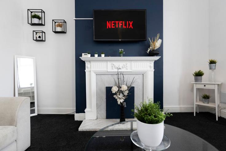 Elegante sala de estar con mobiliario moderno en un apartamento en Building North View Terrace - nest-acre-stays-limited - 1370637 en Metropolitan Borough of Gateshead, Gateshead