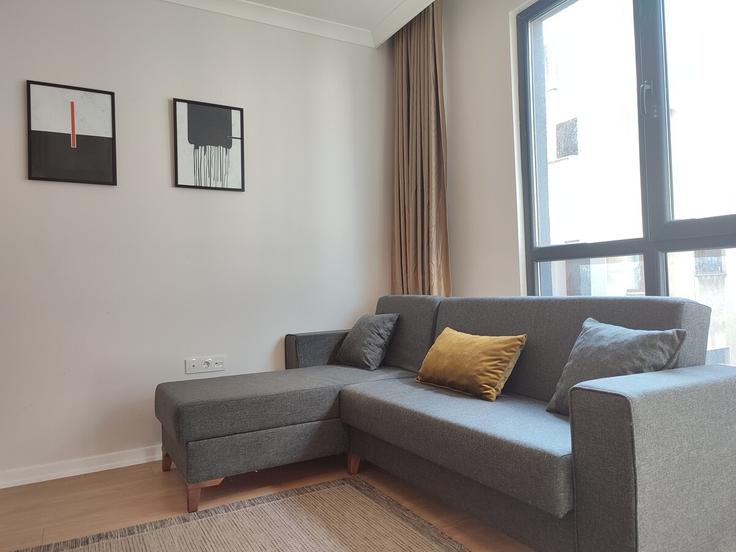 Maltepe, İstanbul 소재 Building Özgür Sokak - new-inn - 1352657 유닛에 마련된, 현대적인 가구로 꾸며진 우아한 디자인의 거실