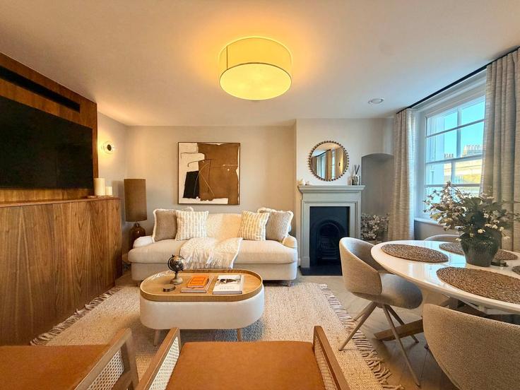 City of Westminster, London에 위치한 Building Great Cumberland Place - nexi-property-ltd - 1587895 유닛의 세련된 인테리어가 돋보이는 거실