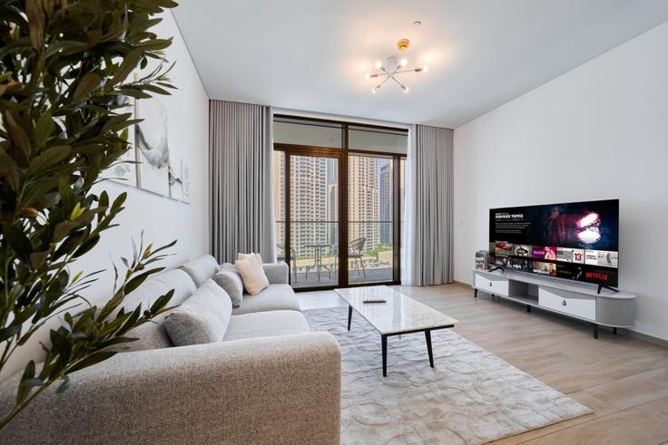 Salle de séjour élégante avec mobilier moderne dans un appartement à Building Tariaq Bedon Esm - nexusliving - 1643602 à Ras Al Khor, Dubai Salle de séjour élégante avec mobilier moderne dans un appartement à Building Tariaq Bedon Esm - nexusliving - 1643602 à Ras Al Khor, Dubai