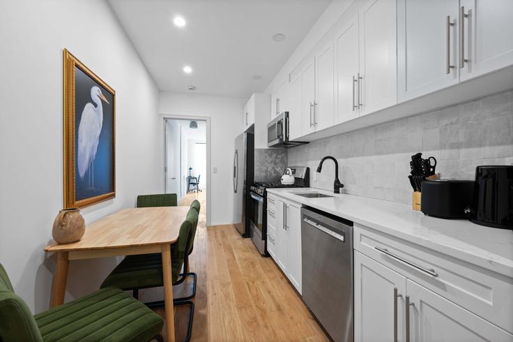 2 chambre appartement meublé à 2nd Avenue 1045526P , Manhattan, New York, photo 1 2 chambre appartement meublé à 2nd Avenue 1045526P , Manhattan, New York, photo 1