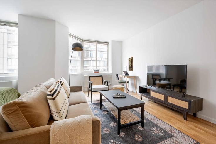 Manhattan, New York에 위치한 Building East 97th Street - noomi - 1060660 - NYC 유닛의 세련된 인테리어가 돋보이는 거실