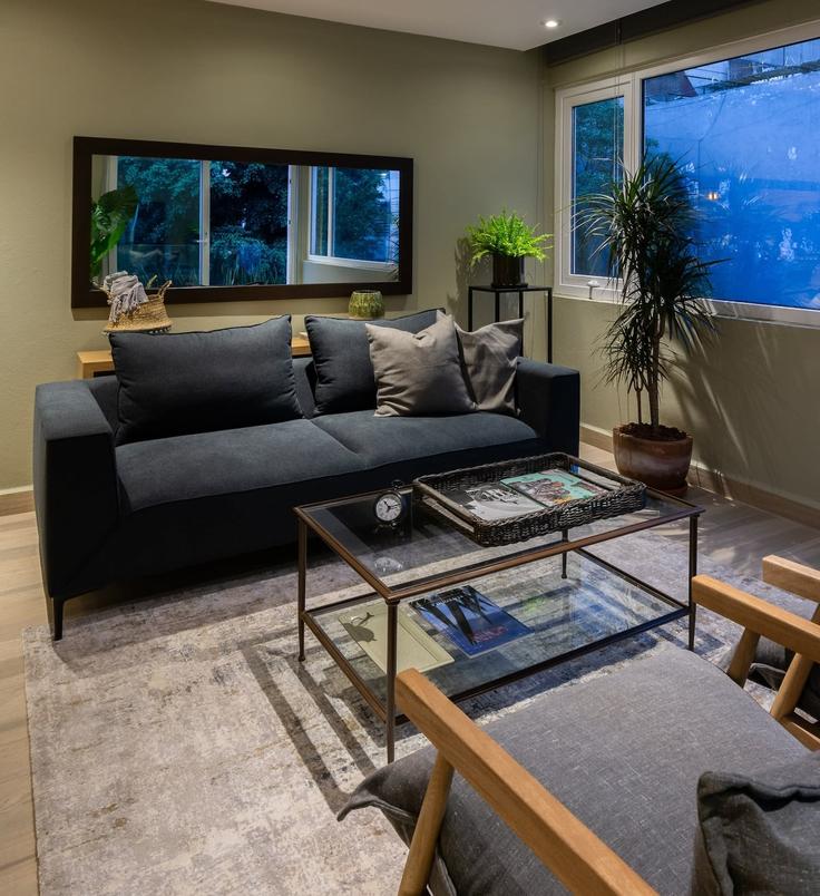 Elegant gestaltetes Wohnzimmer mit moderner Einrichtung in einer Wohnung im Building Calle Río Elba - oasis - 1061377 - MEX in Mexico City, Mexico City Elegant gestaltetes Wohnzimmer mit moderner Einrichtung in einer Wohnung im Building Calle Río Elba - oasis - 1061377 - MEX in Mexico City, Mexico City