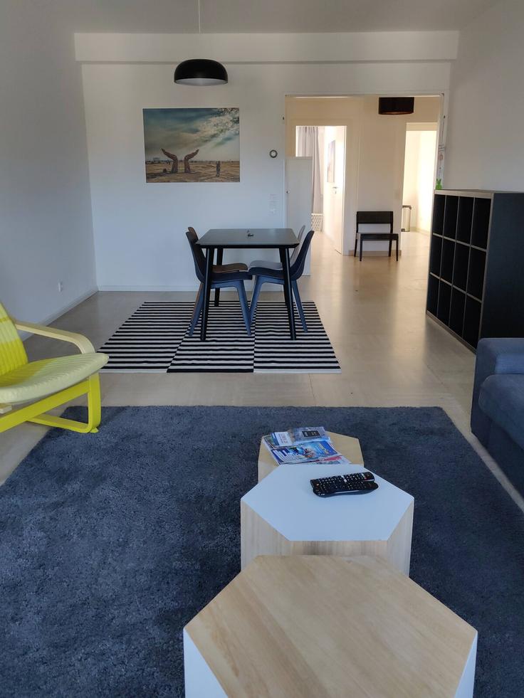 Luxembourg, Luxembourg에 위치한 Building Rue de Prague - omlu-sarl - 1342607 유닛의 세련된 인테리어가 돋보이는 거실