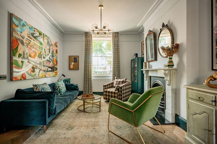 Building Harewood Avenue - outofoffice - 1643189 adresindeki bir dairede modern mobilyalarla zarif bir şekilde tasarlanmış oturma odası City of Westminster, London Building Harewood Avenue - outofoffice - 1643189 adresindeki bir dairede modern mobilyalarla zarif bir şekilde tasarlanmış oturma odası City of Westminster, London