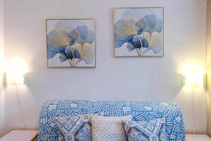 Salle de séjour élégante avec mobilier moderne dans un appartement à Building Igiou - panagiotis-petropoulos - 1366328 à Central Athens, Athens