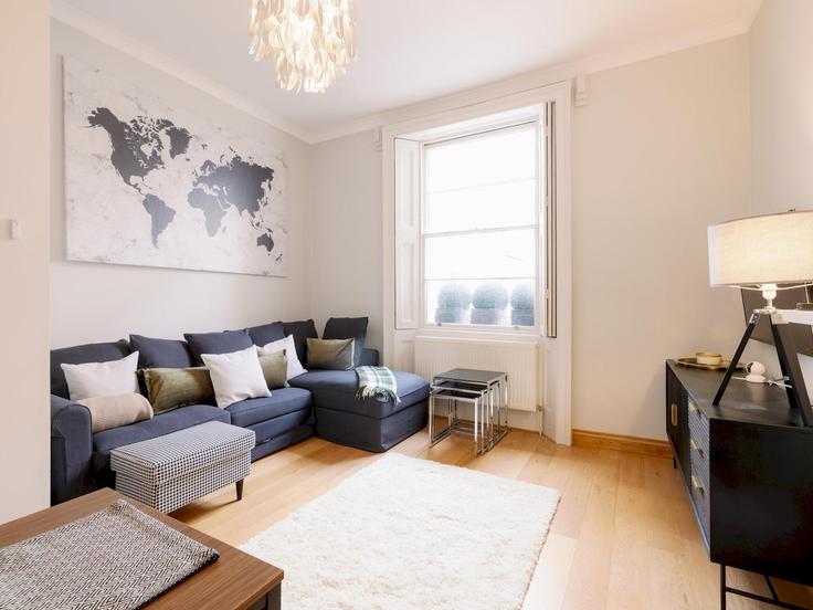 Salle de séjour élégante avec mobilier moderne dans un appartement à Building Belgrave Road - passthekeyss - 1255289 - LON à City of Westminster, London Salle de séjour élégante avec mobilier moderne dans un appartement à Building Belgrave Road - passthekeyss - 1255289 - LON à City of Westminster, London