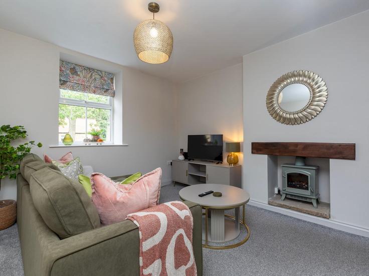 Sala de estar elegantemente projetada com móveis modernos em um apartamento no Building Winston Road - passthekeyss - 1321828 em Darlington, Darlington Sala de estar elegantemente projetada com móveis modernos em um apartamento no Building Winston Road - passthekeyss - 1321828 em Darlington, Darlington