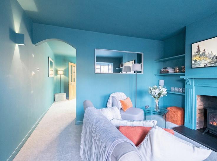 Elegant gestaltetes Wohnzimmer mit moderner Einrichtung in einer Wohnung im Building Newtown Gardens - passthekeyss - 1234223 in South Oxfordshire District, Henley-on-Thames Elegant gestaltetes Wohnzimmer mit moderner Einrichtung in einer Wohnung im Building Newtown Gardens - passthekeyss - 1234223 in South Oxfordshire District, Henley-on-Thames