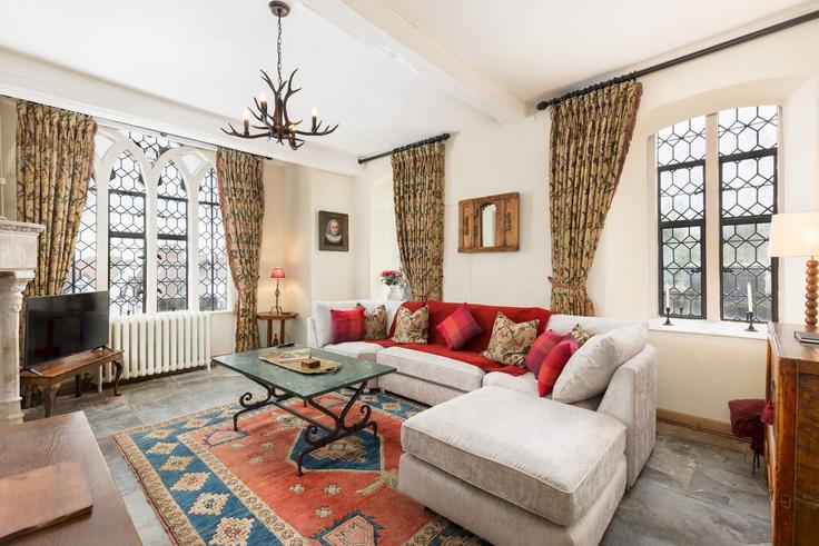 Salle de séjour élégante avec mobilier moderne dans un appartement à Building Chapel Street - passthekeyss - 1497764 à Warwick District, Warwick