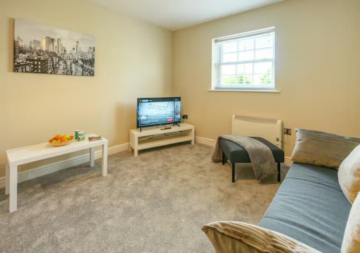 Elegante sala de estar con mobiliario moderno en un apartamento en Building Copthorne Road - passthekeyss - 1525057 en Shrewsbury, Shrewsbury Elegante sala de estar con mobiliario moderno en un apartamento en Building Copthorne Road - passthekeyss - 1525057 en Shrewsbury, Shrewsbury