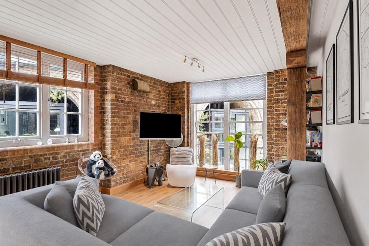 London Borough of Southwark, London에 위치한 Building Tower Bridge Road - passthekeyss - 1553516 유닛의 세련된 인테리어가 돋보이는 거실 London Borough of Southwark, London에 위치한 Building Tower Bridge Road - passthekeyss - 1553516 유닛의 세련된 인테리어가 돋보이는 거실