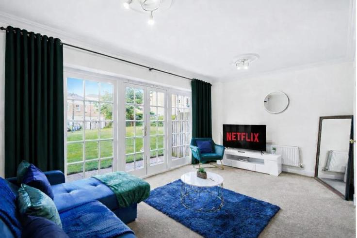 York YorkのBuilding Hardisty Mews - passtheproperty - 1460100のアパートメントにある、モダンな家具を備えたエレガントなデザインのリビングルーム