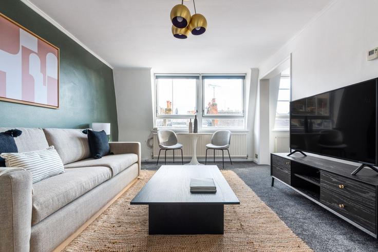 Elegante sala de estar con mobiliario moderno en un apartamento en Building Rutland Gate - plotseeker - 1531844 en City of Westminster, London Elegante sala de estar con mobiliario moderno en un apartamento en Building Rutland Gate - plotseeker - 1531844 en City of Westminster, London