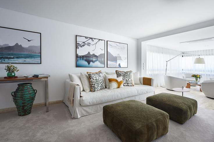 Building Rua da Torre - portugalportfolio - 1031560 - LIS adresindeki bir dairede modern mobilyalarla zarif bir şekilde tasarlanmış oturma odası Cascais e Estoril, Cascais