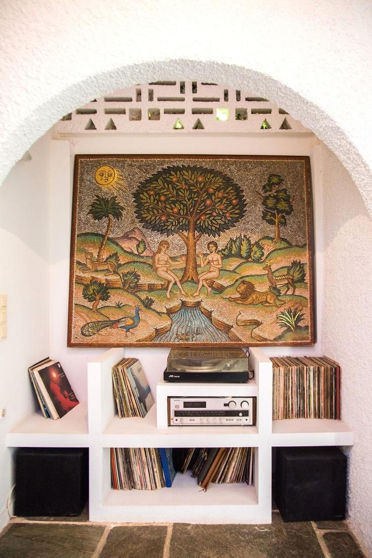 Elegant gestaltetes Wohnzimmer mit moderner Einrichtung in einer Wohnung im Building Kritis - pre - 1512544 in East Athens, Athens Elegant gestaltetes Wohnzimmer mit moderner Einrichtung in einer Wohnung im Building Kritis - pre - 1512544 in East Athens, Athens