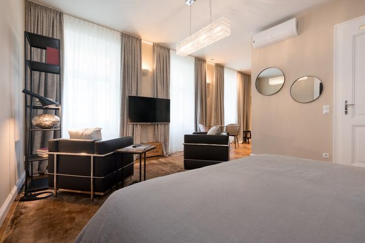 Vienna, Vienna에 위치한 Building Alser Straße - prestige-apartments - 1339214 유닛의 세련된 인테리어가 돋보이는 거실