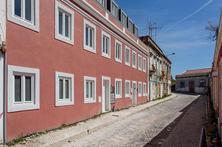 Rua Eduardo Bairradaにある2件の寝室・家具付きアパート（1298262P、Ajuda、Lisbon）写真 1枚