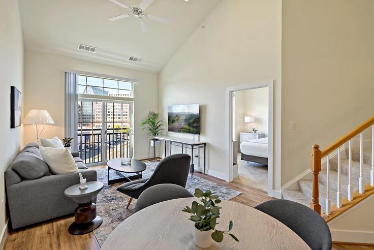 Building Diagonal Road - pure-voyage - 1395448 adresindeki bir dairede modern mobilyalarla zarif bir şekilde tasarlanmış oturma odası Alexandria, Alexandria