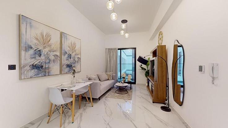 Arjan-Dubailand, Dubai에 위치한 Building Tariaq Bedon Esm - pvh-vacation-homes - 1490066 유닛의 세련된 인테리어가 돋보이는 거실