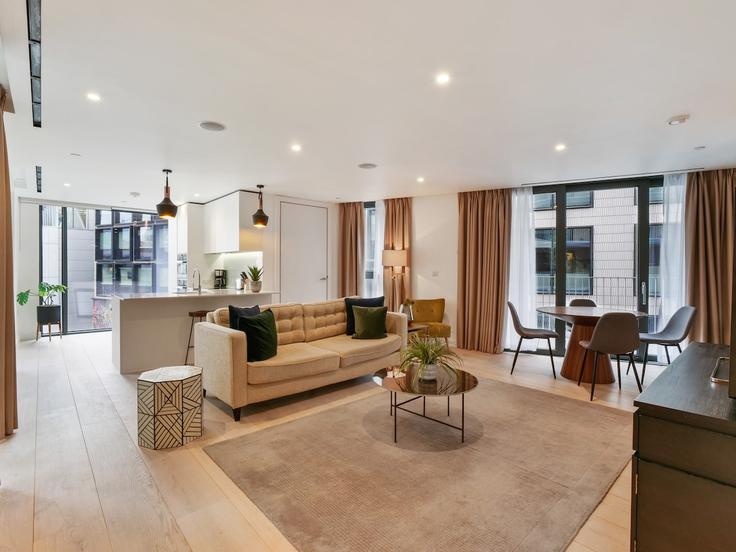 Salle de séjour élégante avec mobilier moderne dans un appartement à Building Ewer Street - q-apartments-uk-ltd - 1591084 à London Borough of Southwark, London Salle de séjour élégante avec mobilier moderne dans un appartement à Building Ewer Street - q-apartments-uk-ltd - 1591084 à London Borough of Southwark, London