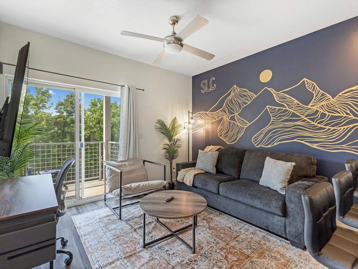 Elegante sala de estar con mobiliario moderno en un apartamento en Building South 400 West - quick-offer-llc - 1594739 en Salt Lake City, Salt Lake City Elegante sala de estar con mobiliario moderno en un apartamento en Building South 400 West - quick-offer-llc - 1594739 en Salt Lake City, Salt Lake City