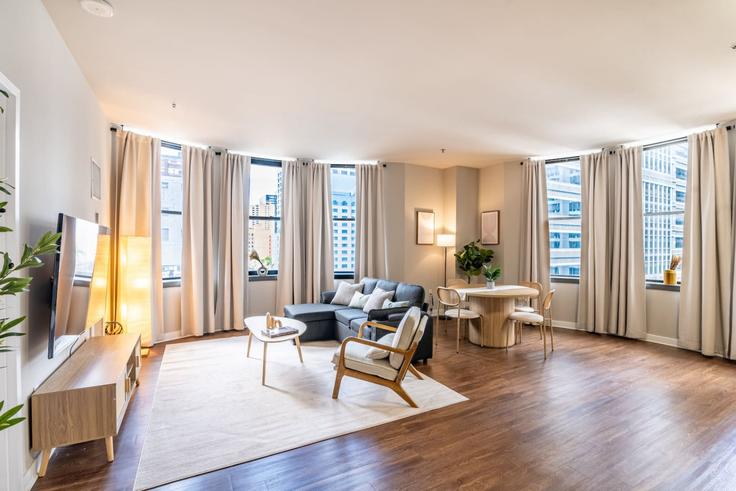 Philadelphia PhiladelphiaのBuilding Chestnut Street - radiant-homes - 1461605のアパートメントにある、モダンな家具を備えたエレガントなデザインのリビングルーム