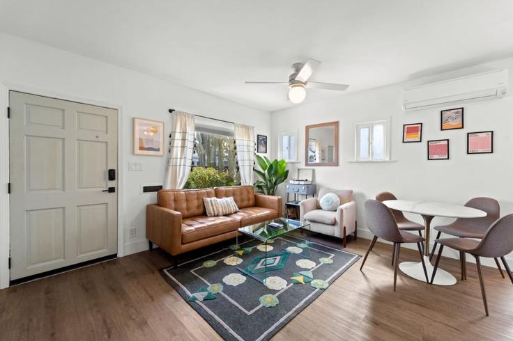 2 quarto mobiliado em apartamentos em Polk Avenue 1048806P, San Diego, San Diego, foto 1 2 quarto mobiliado em apartamentos em Polk Avenue 1048806P, San Diego, San Diego, foto 1