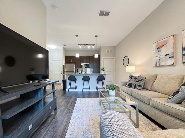 North Grady Avenueにある1件の寝室・家具付きアパート(1050952P、Tampa、Tampa)写真 1枚 North Grady Avenueにある1件の寝室・家具付きアパート(1050952P、Tampa、Tampa)写真 1枚