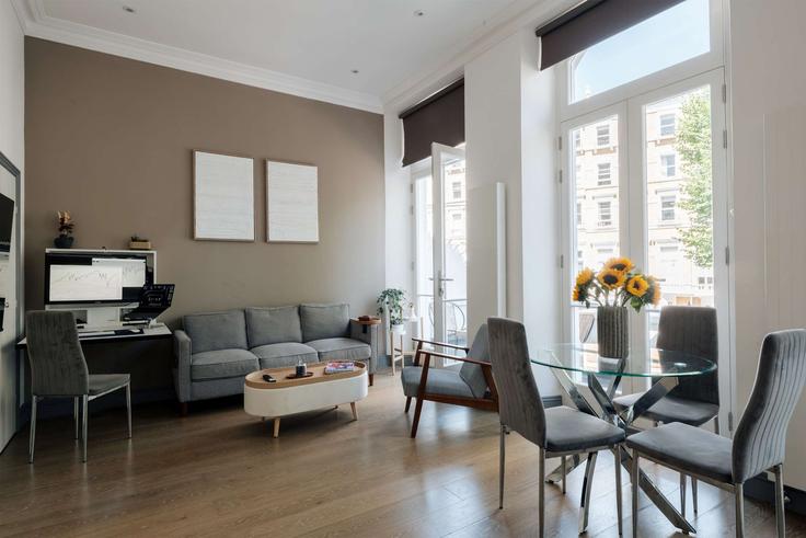 2 chambre appartement meublé à Emperor's Gate 1240435P , Royal Borough of Kensington and Chelsea, London, photo 1