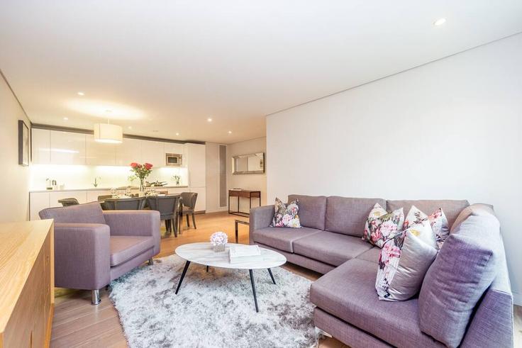 City of Westminster, London에 위치한 Building Harbet Road - residentialland - 1312638 - LON 아파트의 세련된 인테리어가 돋보이는 거실