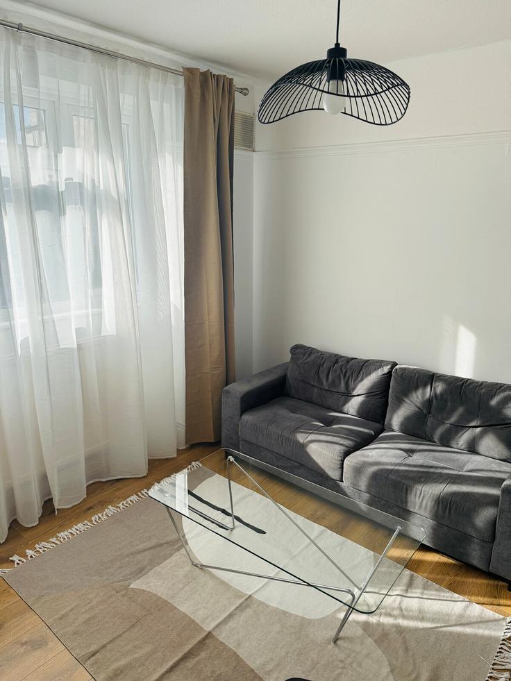 Salle de séjour élégante avec mobilier moderne dans un appartement à Building Saint Paul's Road - reve-studio-limited - 1516066 à London Borough of Islington, London