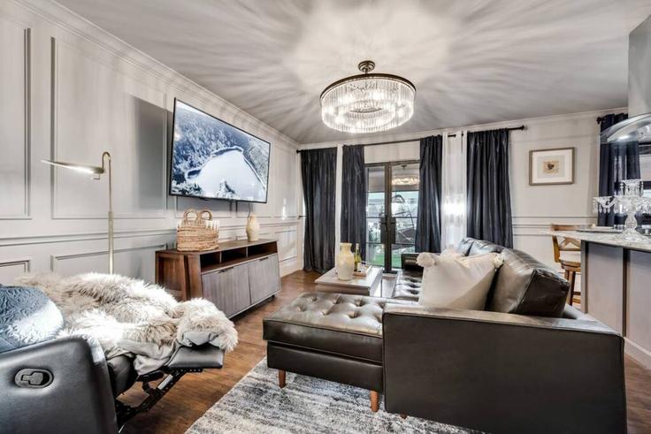 Dallas, Dallas에 위치한 Building Junius Street - ritzy-room-1 - 1571764 유닛의 세련된 인테리어가 돋보이는 거실