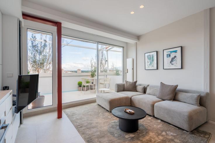 Centro, Madrid에 위치한 Building Calle de Segovia - roomtorent - 1285663 - MAD 유닛의 세련된 인테리어가 돋보이는 거실