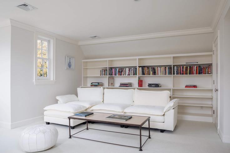 Building Christopher Street - rovetravel - 1057341 - NYC adresindeki bir dairede modern mobilyalarla zarif bir şekilde tasarlanmış oturma odası Southampton, Southampton