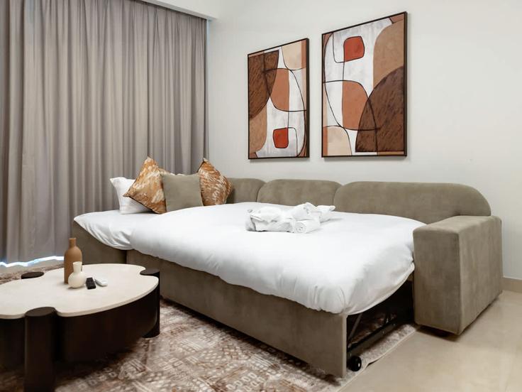 Dubai Burj KhalifaのBuilding Down Town Road - royalvista - 1399881のアパートメントにある、モダンな家具を備えたエレガントなデザインのリビングルーム