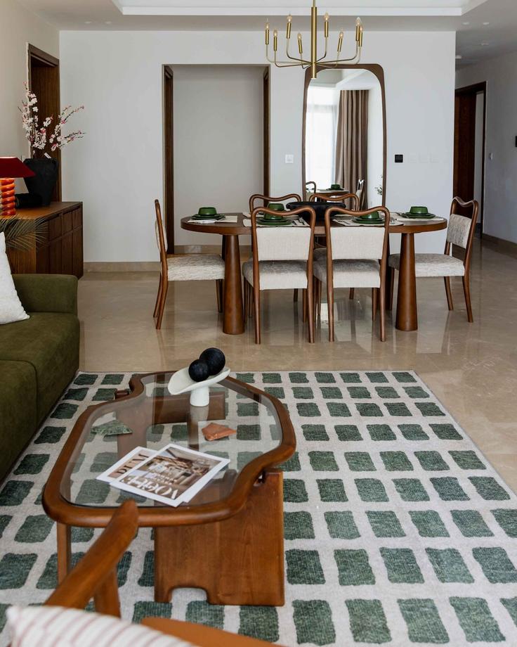 Elegantly designed living room with modern furnishings in an apartment at Building 2CC5+C4X - samanody - 1472635 in New Cairo 1, Cairo