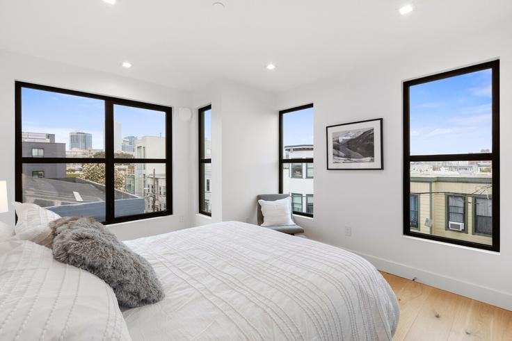 2 apartamento de un dormitorio amueblado en Julian Avenue 1026498P , San Francisco, San Francisco, foto 1