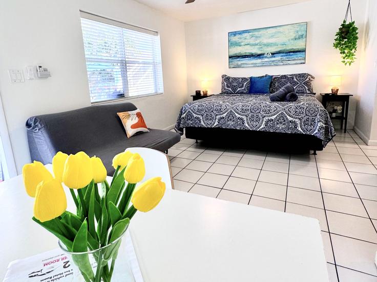 1 quarto mobiliado em apartamentos em Monroe Street 1034665P, Hollywood, Hollywood, foto 7