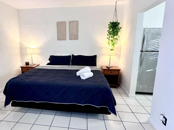 1 quarto mobiliado em apartamentos em Monroe Street 1034666P, Hollywood, Hollywood, foto 8