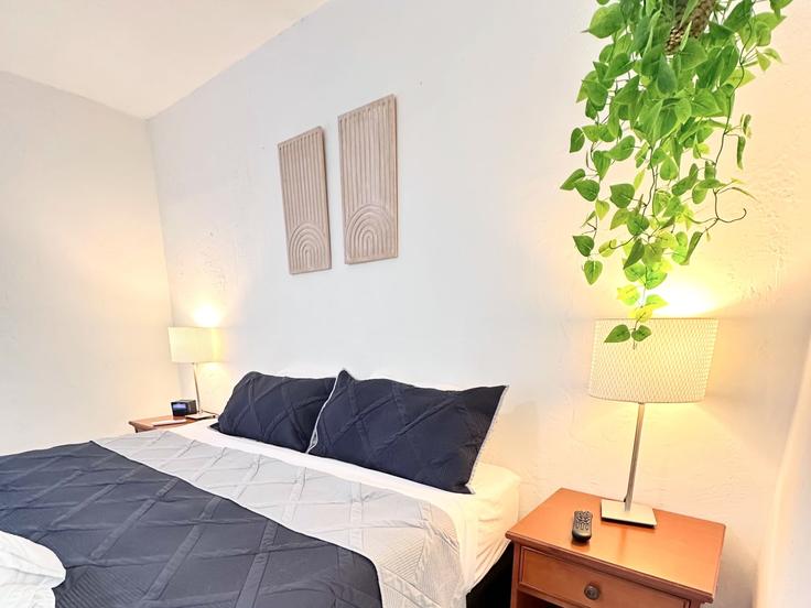 1 quarto mobiliado em apartamentos em Monroe Street 1034666P, Hollywood, Hollywood, foto 9