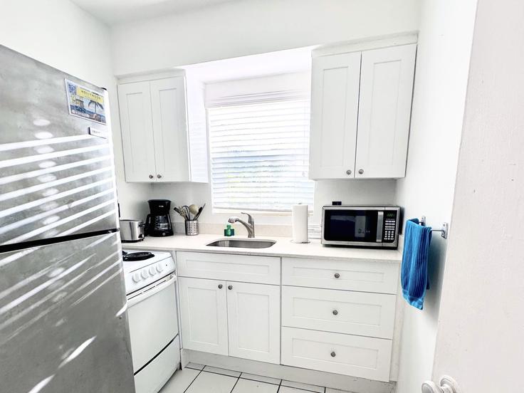 1 quarto mobiliado em apartamentos em Monroe Street 1034666P, Hollywood, Hollywood, foto 12