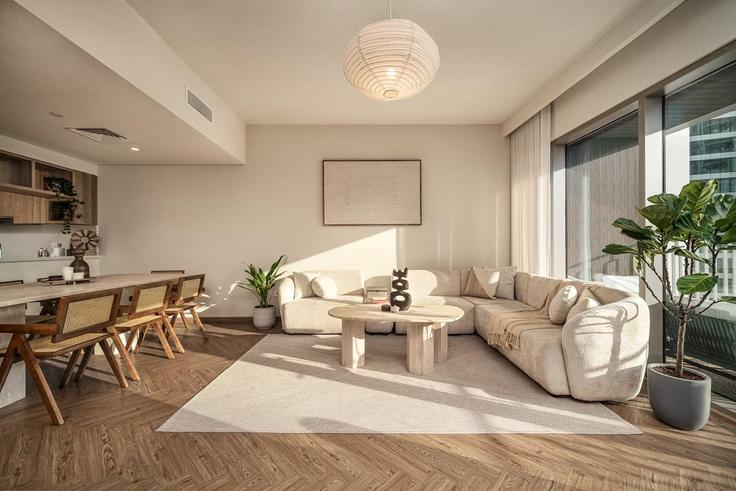 Elegantly designed living room with modern furnishings in an apartment at Building Tariaq Bedon Esm - seraya - 1378785 in Zaa'beel Second, Dubai