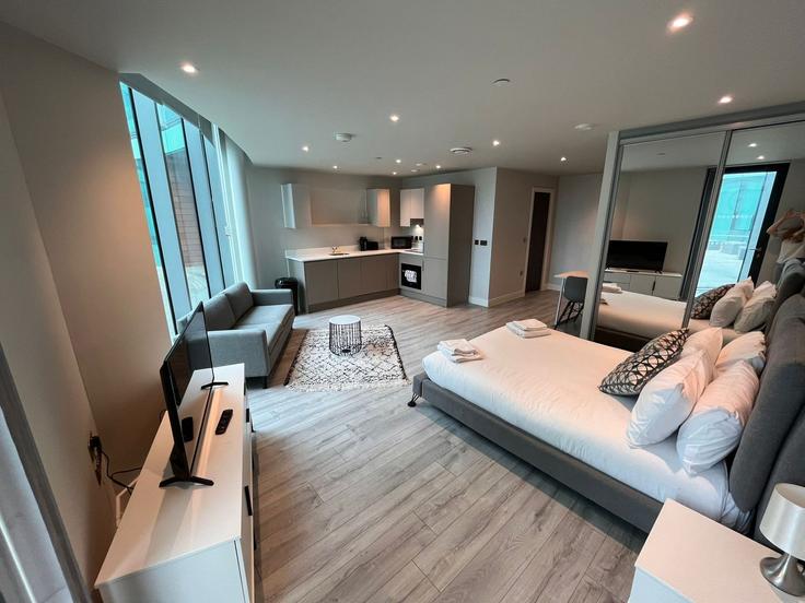 Bracknell Forest, Bracknell에 위치한 Building Wokingham Road - sevenliving-guesty - 1234631 - LON 아파트의 세련된 인테리어가 돋보이는 거실