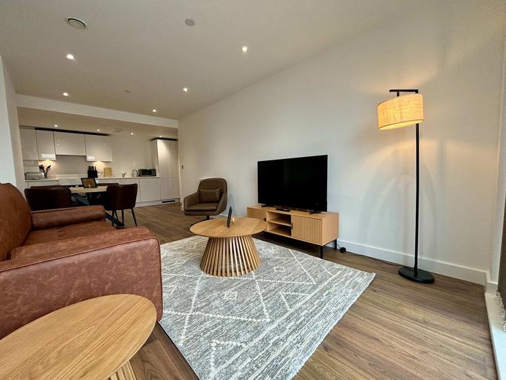 Bracknell Forest, Bracknell에 위치한 Building Market Street - sevenliving-guesty - 1325680 아파트의 세련된 인테리어가 돋보이는 거실