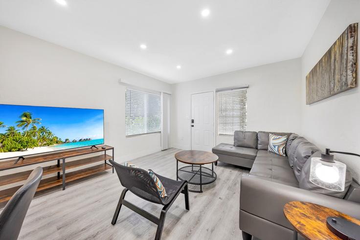 2 bedroom furnished apartment in Northeast 69th Street 1283056P, Miami, Miami, photo 1