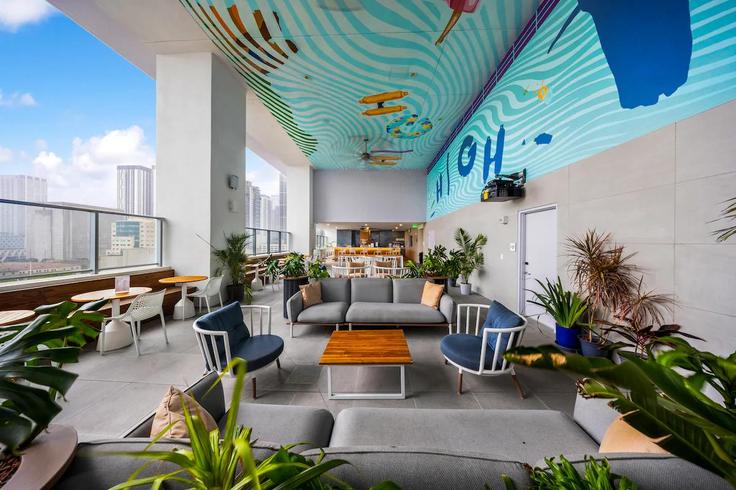 1 quarto mobiliado em apartamentos em Northeast 2nd Street 1283074P, Miami, Miami, foto 1