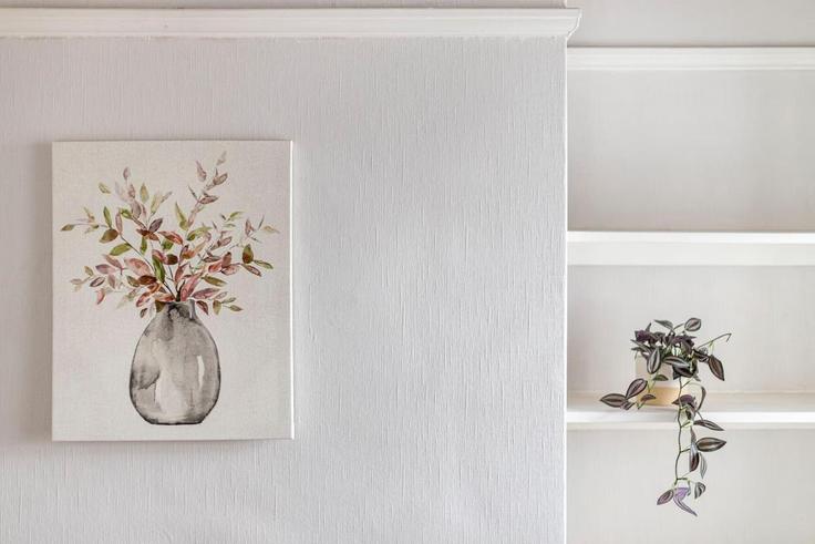 Sala de estar elegantemente projetada com móveis modernos em um apartamento no Building Woodville Road - short-hosts-ltd - 1369934 em London Borough of Barnet, London