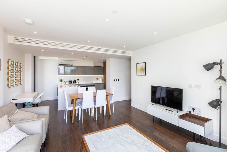 Elegant gestaltetes Wohnzimmer mit moderner Einrichtung in einer Wohnung im Building Gower's Walk - short-hosts-ltd - 1502232 in London Borough of Tower Hamlets, London Elegant gestaltetes Wohnzimmer mit moderner Einrichtung in einer Wohnung im Building Gower's Walk - short-hosts-ltd - 1502232 in London Borough of Tower Hamlets, London
